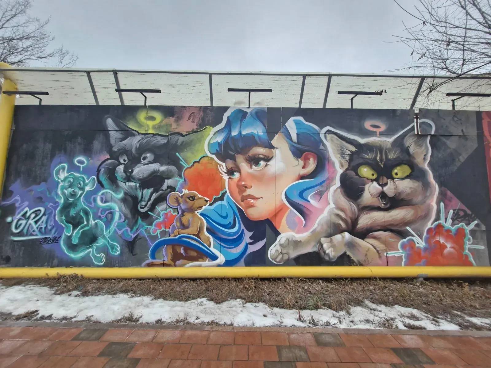 Ospanova Street urban art