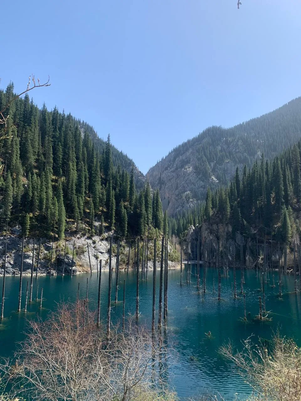 Озеро Каинды: как добраться, что посмотреть, цены