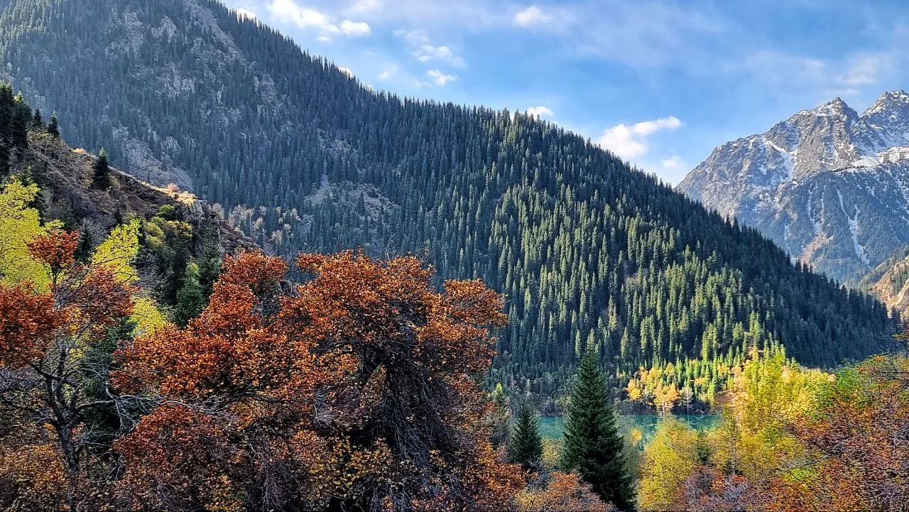 Иссык и Медвежий водопад