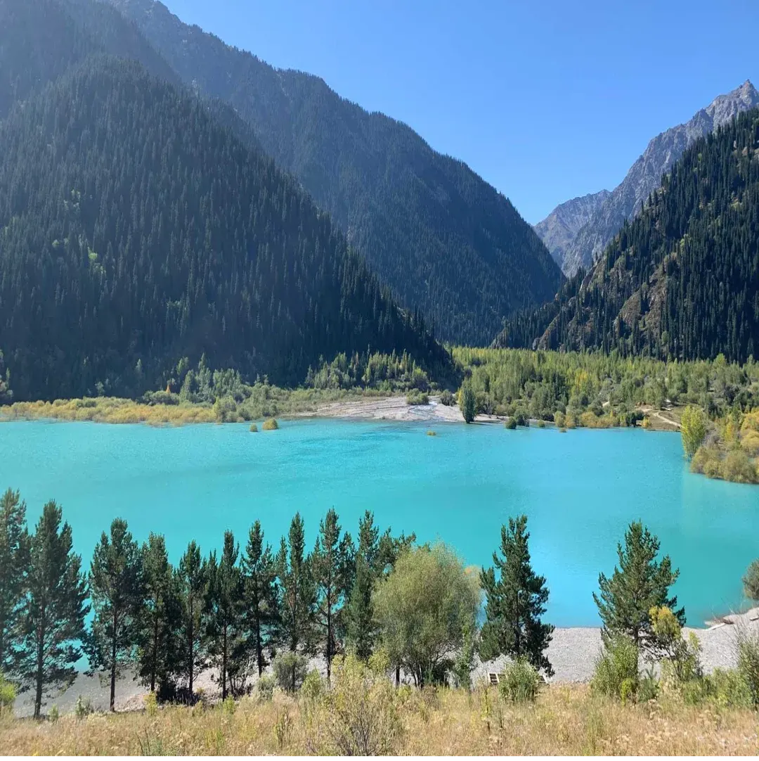 Иссык и Медвежий водопад